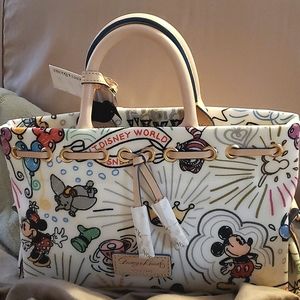 Dooney and Bourke MM SKETCH TASSEL TOTE
